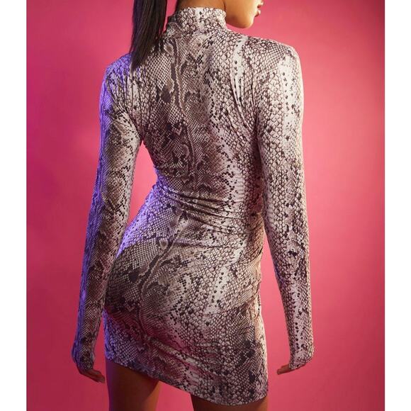NWT Boohoo Snake Print High Neck Long Sleeve Bodycon Mini Dress Women's 4 Small - Picture 4 of 13